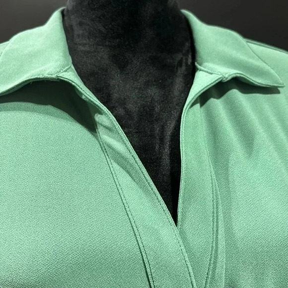 Bar III V-neck collar,loose fit,long sleeve scarf tie belt,ruching,stretch comfy - Picture 7 of 12